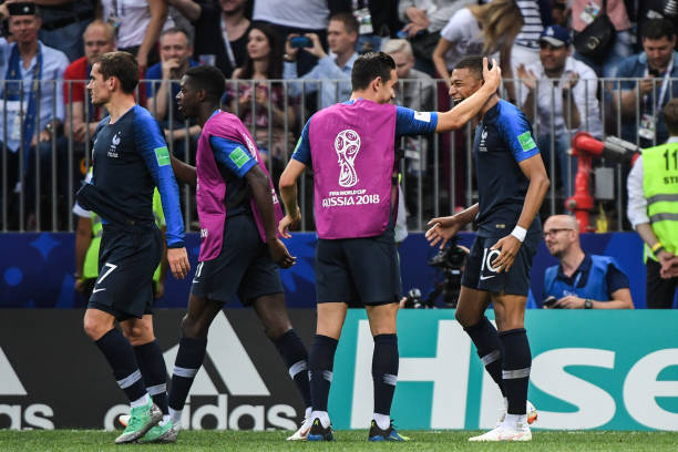 他形容这家 他形容这家